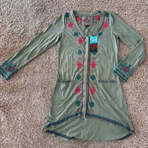 NWT Johnny Was embroidered dress size XS in olive green
